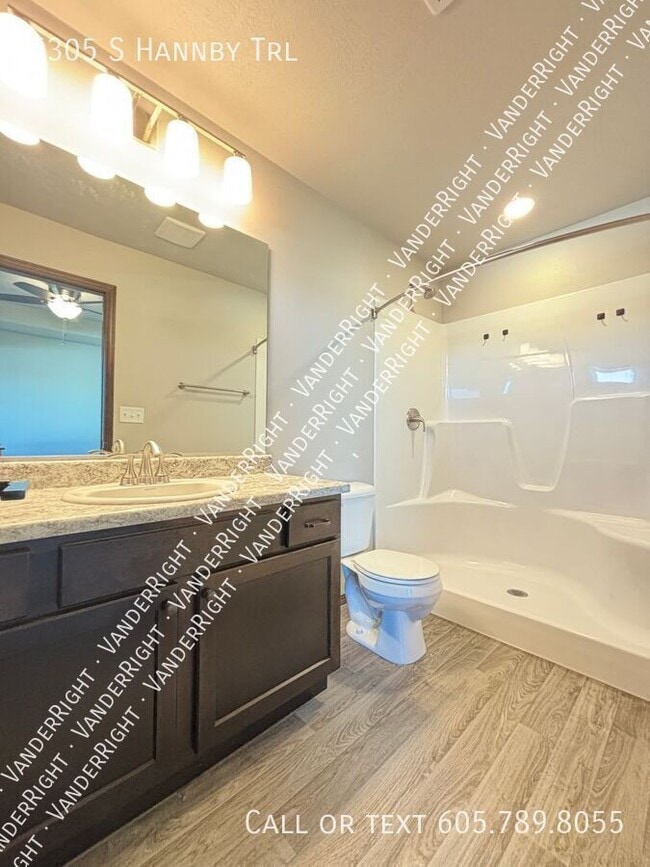 Building Photo - 6305 S Hannby Trl