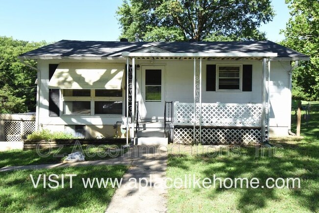 Building Photo - 3034 N 84th Terrace