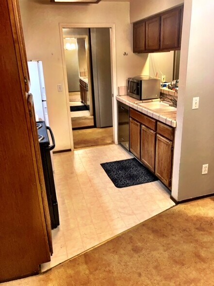 Building Photo - 40425 Chapel Way