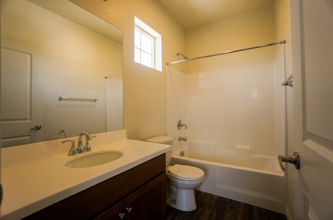 Building Photo - 7382 La Mesita Pl