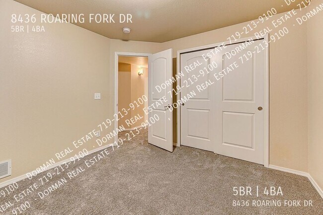 Building Photo - 8436 Roaring Fork Dr