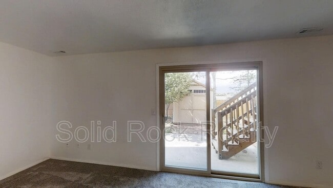 Building Photo - 6340 Lange Dr