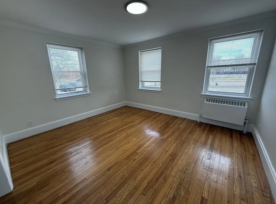 Building Photo - 491 Arborway