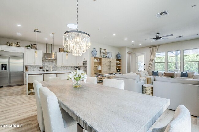 Building Photo - 9272 E Desert Village Dr