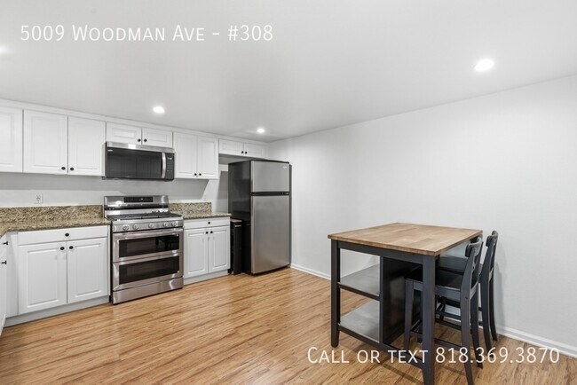 Building Photo - 5009 Woodman Ave