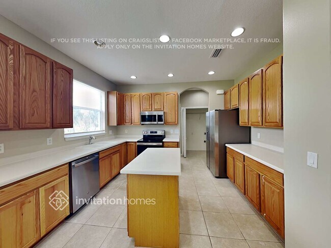 Building Photo - 12567 23rd St E