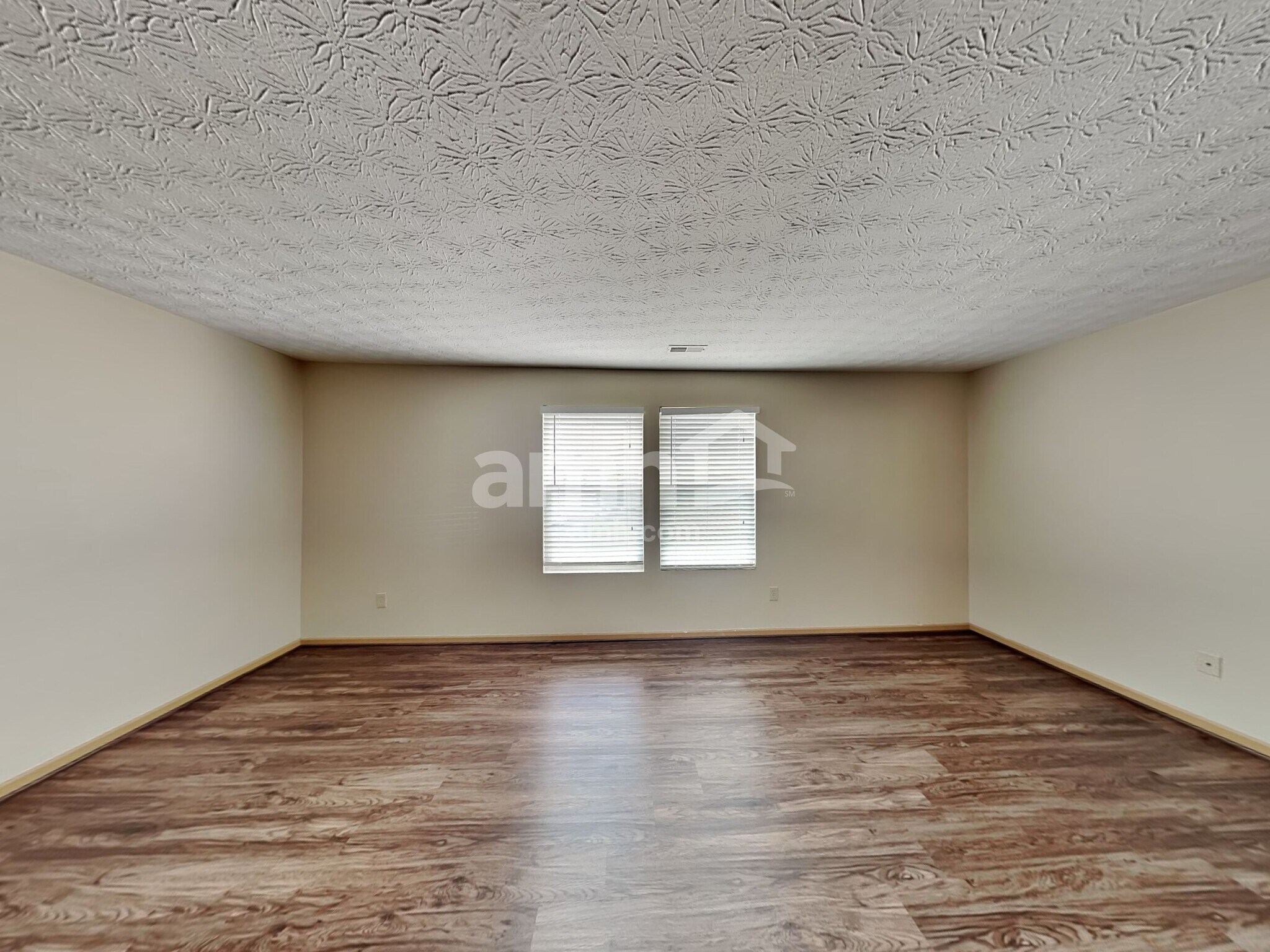 Building Photo - 7468 Hemrich Dr