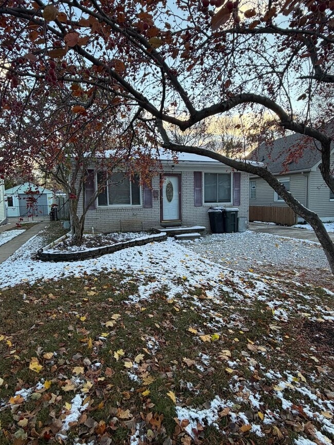 Primary Photo - Charming Home in St. Clair Shores - PHOTOS COMING SOON