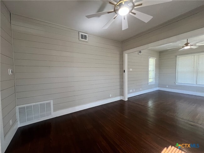 Building Photo - 16862 FM306