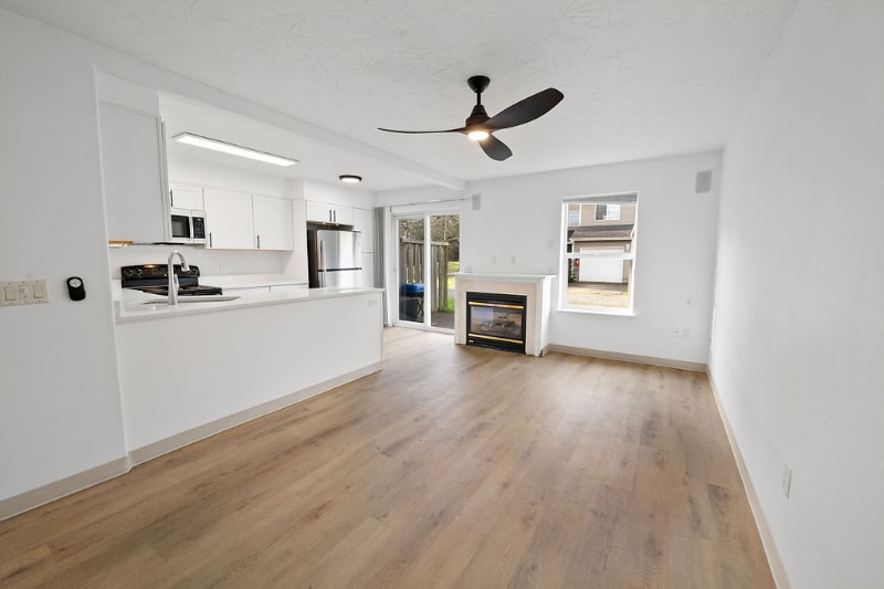 Building Photo - 578-578 7th Ave