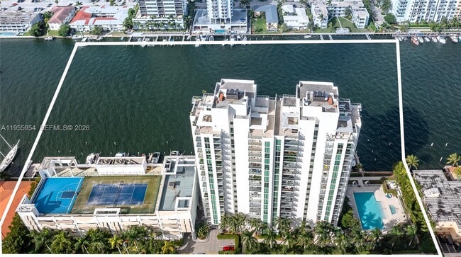 Building Photo - 7928 East Dr