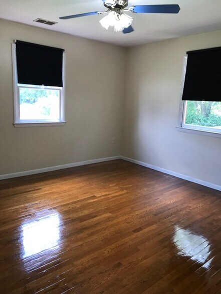 bedroom 4 on 2nd floor - 9044 Rhode Island Ave