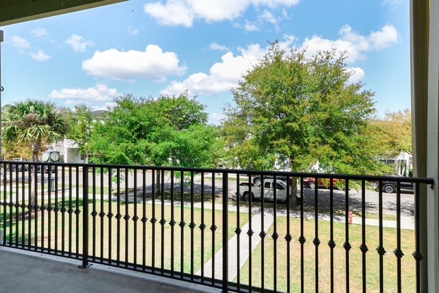 Covered Patio w/ceiling fan - 14 Johnston Way
