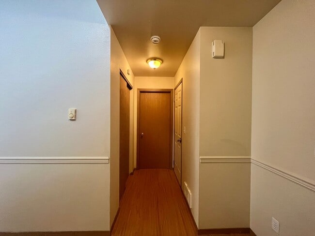 Building Photo - 2105 Yellowstone St