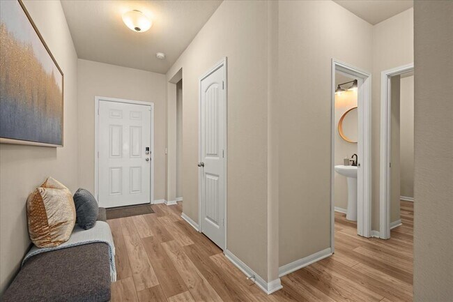 Building Photo - 122 Denton Dr