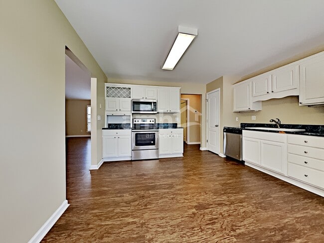 Building Photo - 6408 Sterchi Village Blvd