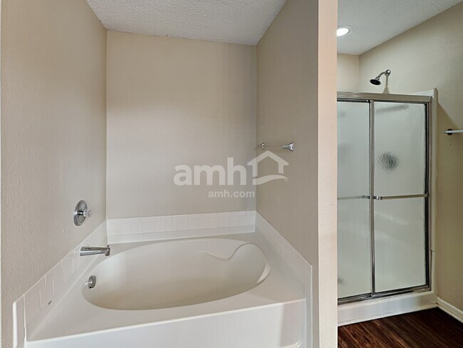 Building Photo - 9471 W Quarter Moon Dr