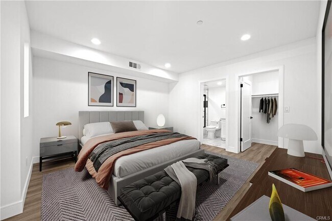 Building Photo - 6704 1/2 Kester Avenue, Los Angeles, CA 91...