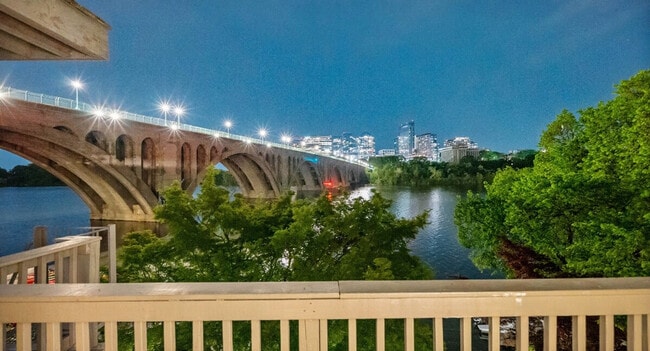 Building Photo - 3590 Water St NW