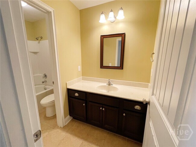 Building Photo - 510 Dalcross Dr