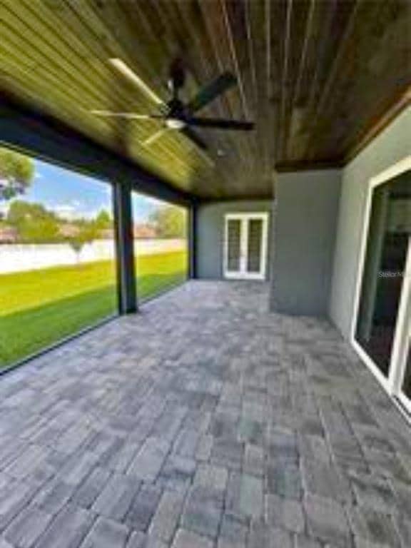Building Photo - 1781 Lakehill Dr