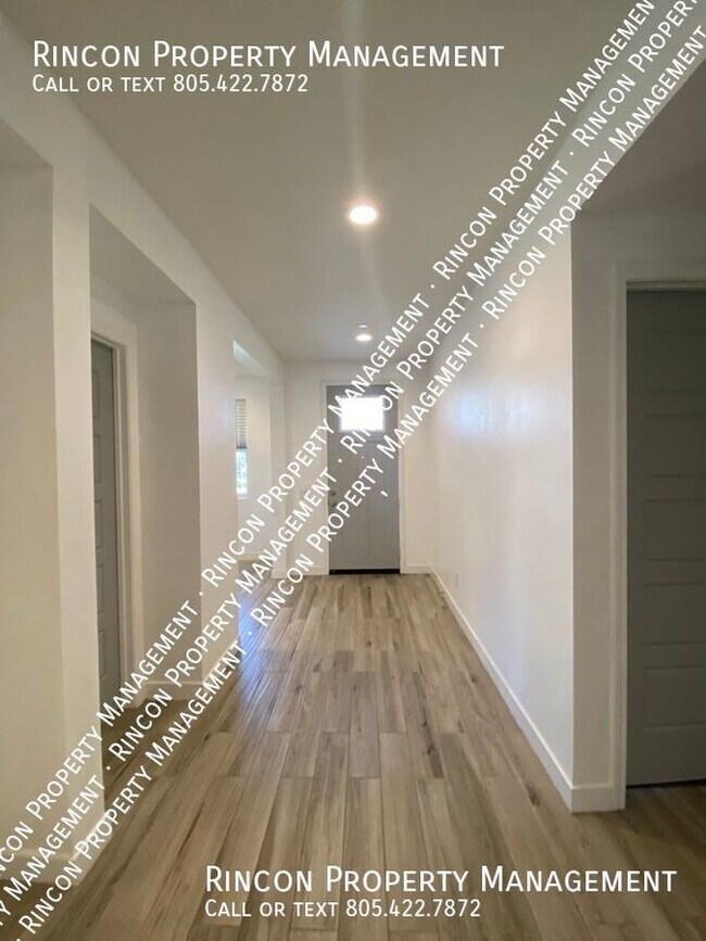 4 Bedroom Home + Loft **The Farm... 10578 San Rafael St Ventura CA 93004 Apartment