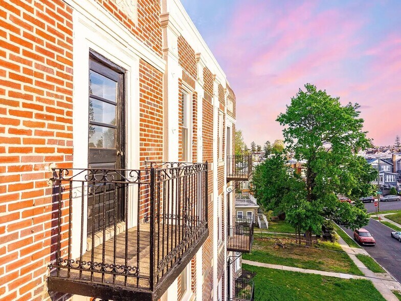Building Photo - 2217 N 51st St