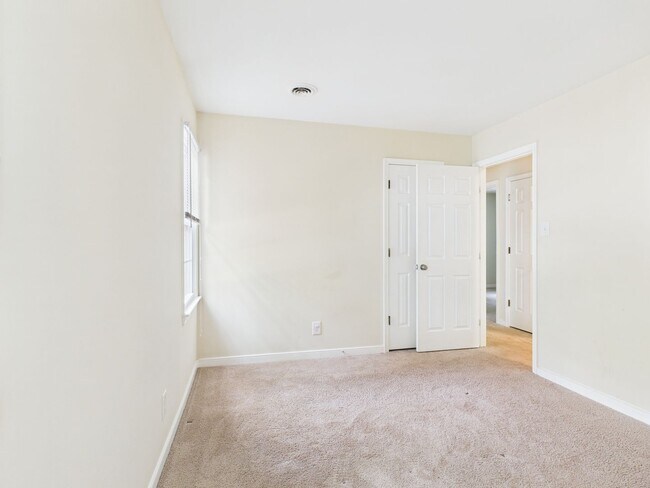 Building Photo - 9106 Barnwell Cir