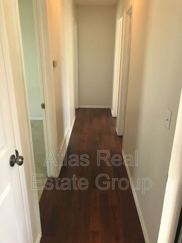 Building Photo - 1363 Elmwood St