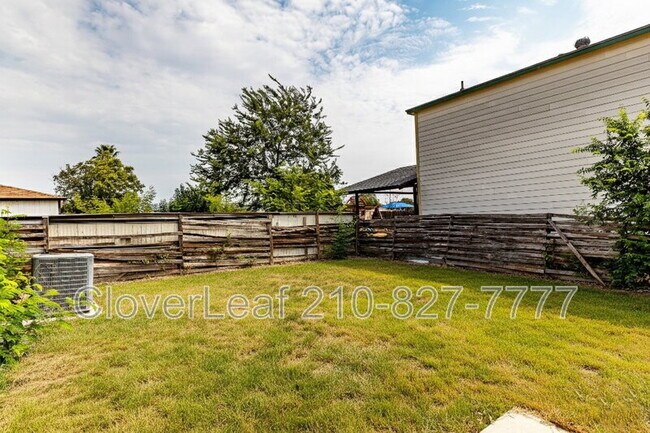 Building Photo - 3612 Candlehill