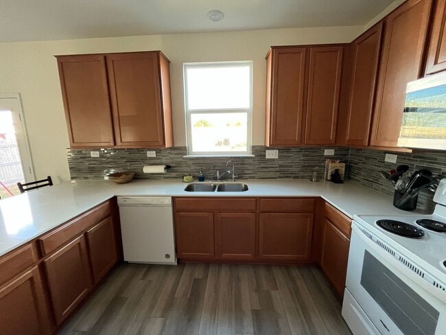 Building Photo - 4684 Via Sonoma Trail