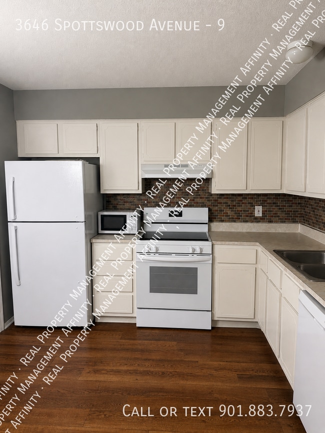 Building Photo - 3646 Spottswood Ave
