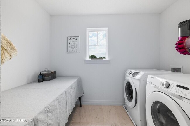 Building Photo - 50 Sandy Palm Trl