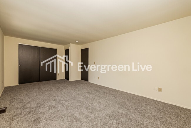 Building Photo - 8113 Mt Aetna St