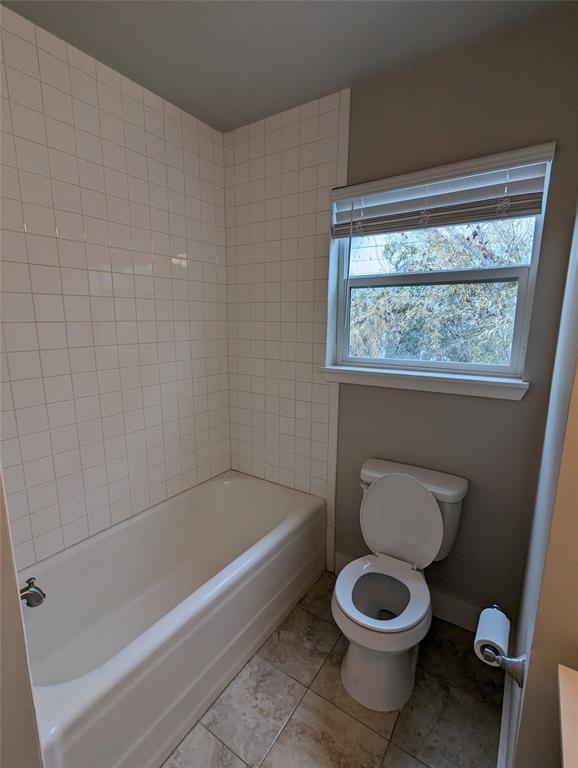 Building Photo - 4526 Avenue H