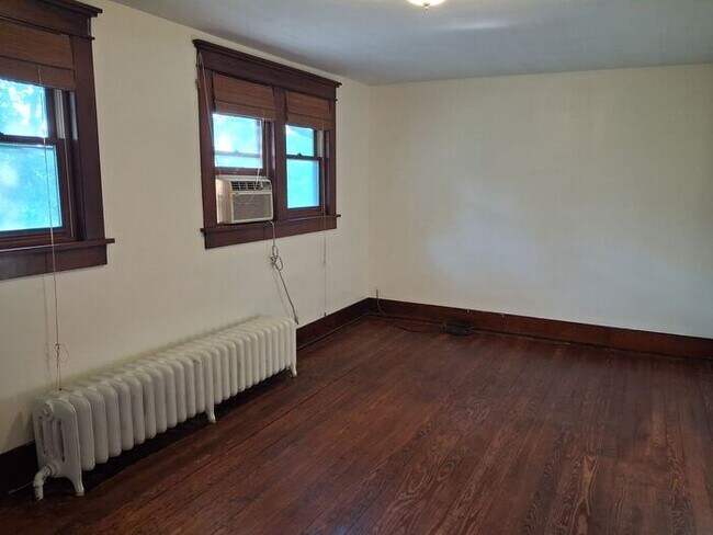 Building Photo - 4 bedroom home in Galien, MI