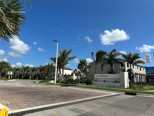 Building Photo - 261 SW 159th Way