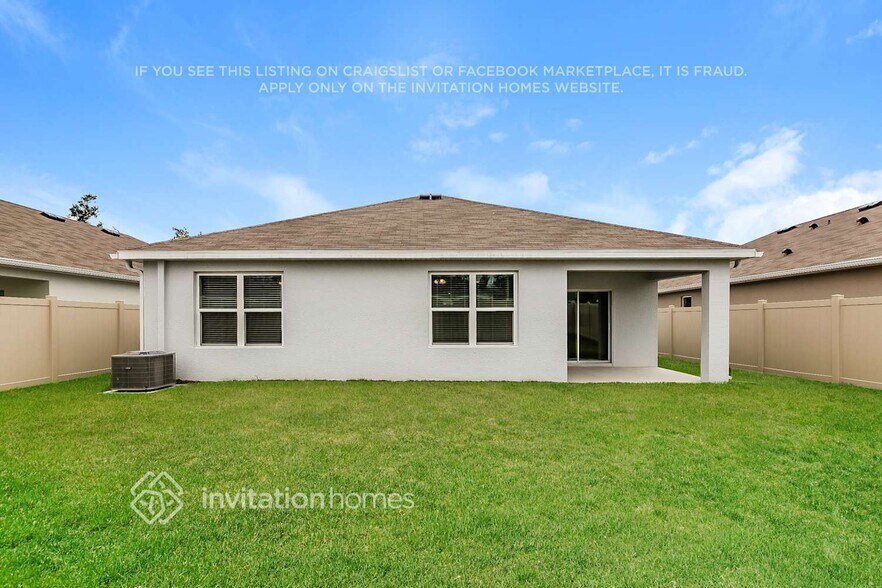 Building Photo - 8017 Majestic Palms Ct