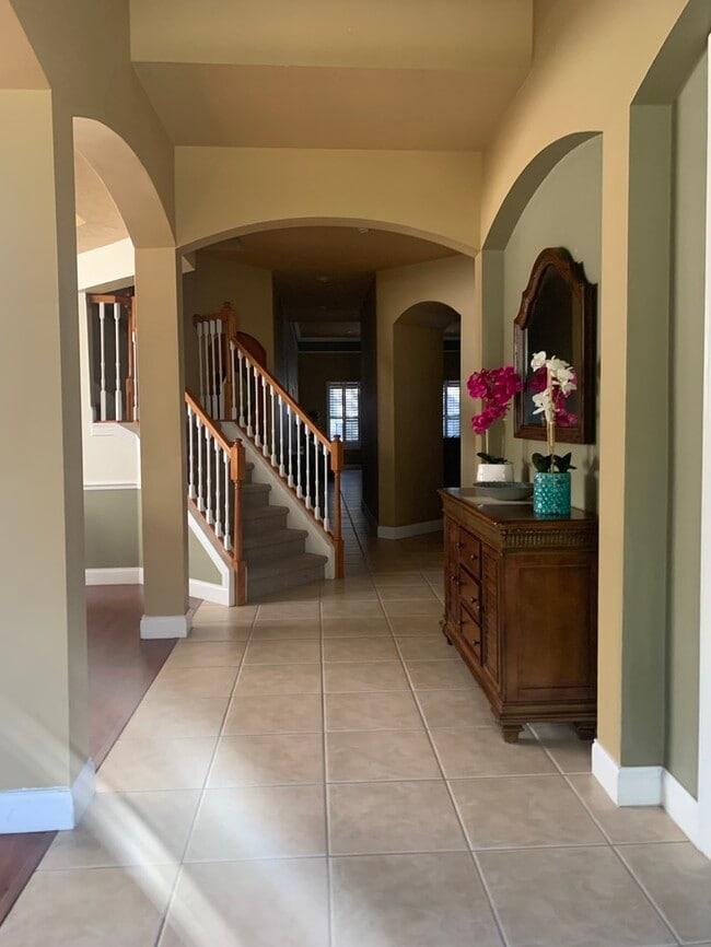 Building Photo - 11560 Claymont Cir