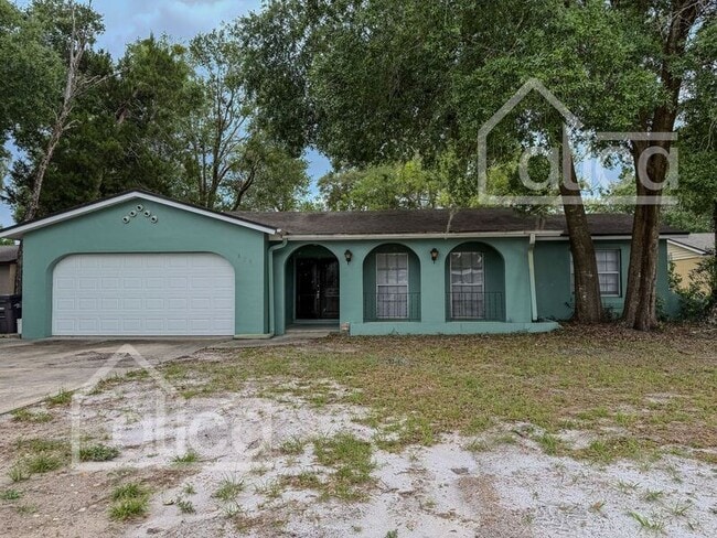 Building Photo - 858 Bishop Dr