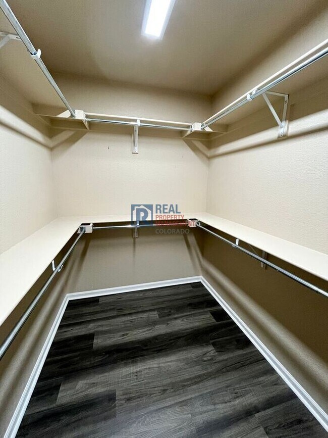 Building Photo - 8231 Longleaf Ln