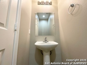 Building Photo - 7207 Golf Way
