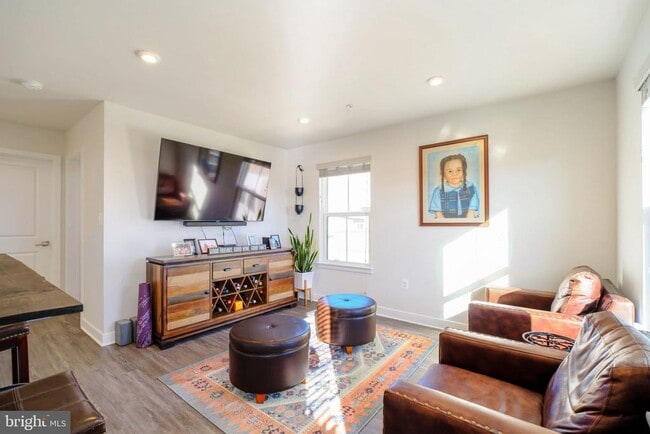 Building Photo - 2816 Arts Vista Blvd