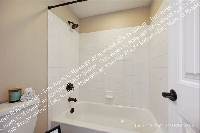 Building Photo - 10402 Capital Peak Way