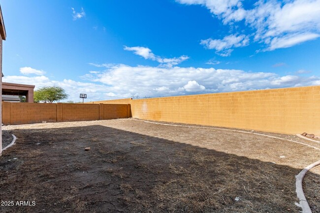 Building Photo - 26162 W Potter Dr
