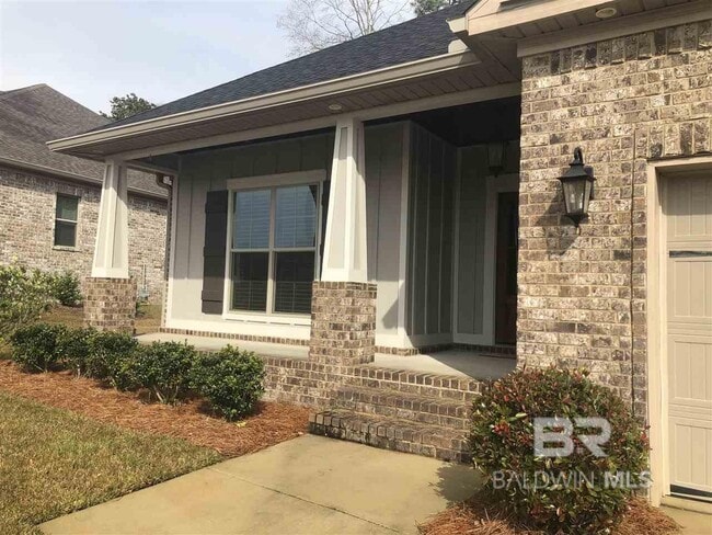 Building Photo - 30220 Persimmon Dr