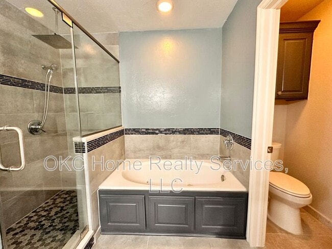 Building Photo - 14001 Korbyn Dr