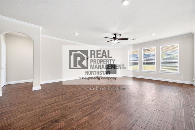 Building Photo - 4027 Quincy St
