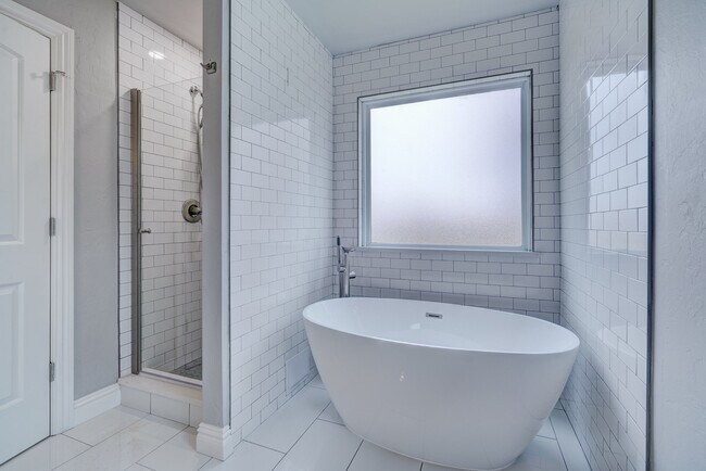 Building Photo - 2809 Frost Ln