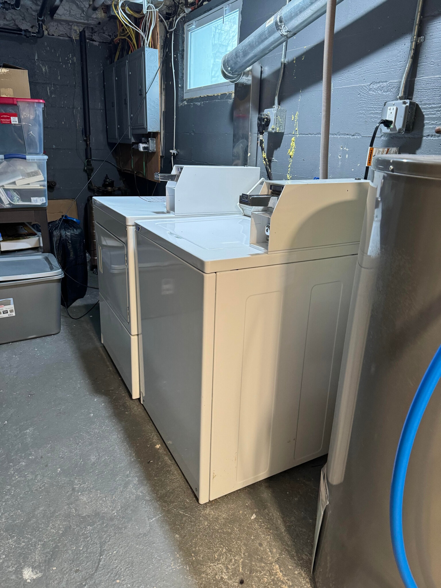 Laundry in basement - 33 Bridge St